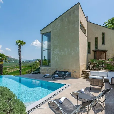 Le Grand Cru Villa Motovun